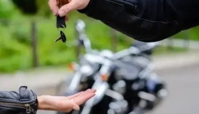 AS Anggota BPD Desa Labansari Gadaikan Kendaraan Motor Berstatus Objek Jaminan Pidusia