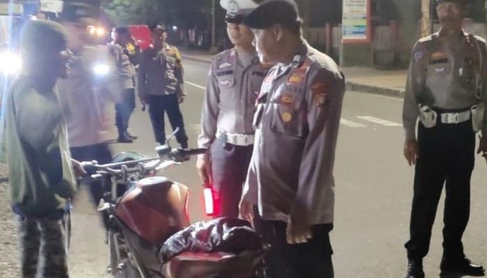 Ciptakan Kondusifitas Dimalam Akhir Pekan Polsek Cikarang Timur Gelar Operasi Kejahatan Jalanan.