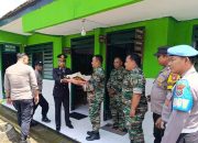 Kapolsek dan Camat Sudimoro Beri Kejutan HUT TNI ke 80 di Koramil 0801/09 Sudimoro, Sinergi TNI Polri dan Pemerintah Daerah