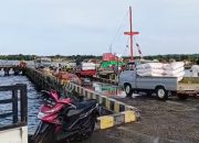 63 Pekerja Kasar Kolaborasi Dengan Organisasi Ajukan Surat Keberatan Replacement Pelabuhan Sapudi