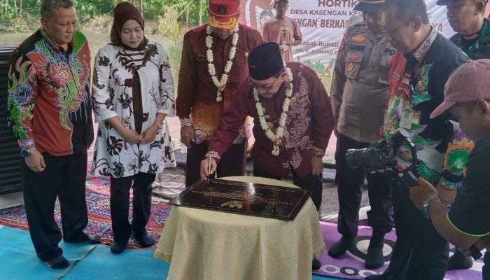Wabup Sumenep Resmikan Smart Farming Hortikultura di Kec.manding, Serta Dorong Minat Generasi Muda Bertani