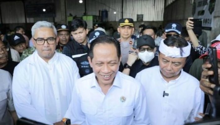 Menteri LH Sentil Bandung: Cimahi Bergerak Cepat, Bandung Tertinggal di Tengah Krisis Sampah
