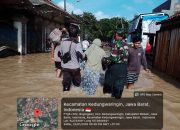Koramil 08 dan Yonif TP 843/PYV Turun Langsung Evakuasi Warga, Banjir Rendam Sejumlah Desa di Cikarang Timur