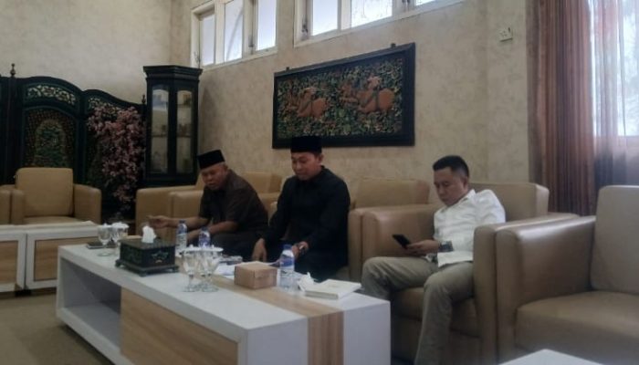 Badan Kehormatan DPRD Pamekasan Terima Bukti Laporan Dugaan Skandal Oknum Ketua Komisi II
