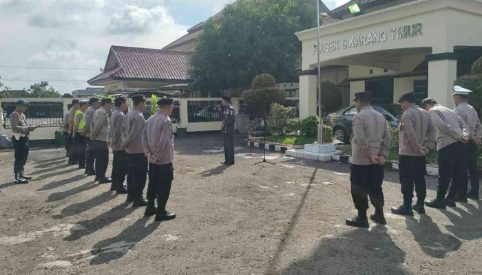 Biro SDM Polda Metro Jaya Gelar Pembinaan Rohani di Jajaran Polsek Cikarang Timur Guna Perkuat Moral Personel.