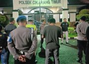 Cegah Kejahatan Jalanan, Kapolsek Cikarang Timur Pimpin Apel Malam Kesiapsiagaan Personel