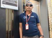 PEGAWAI “SEPARUH NAFAS” – HARAPAN BAJU LEBARAN MENJELANG HARI RAYA