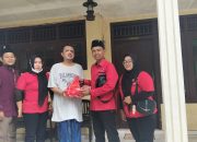 Momentum Nuzulul Qur’an, PAC PDIP Kota Sumenep Salurkan Bansos MH Said Abdullah Untuk Komunitas Tunanetra