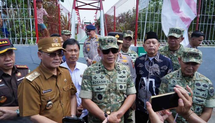 Pangdam III/Siliwangi Resmikan Jembatan Perintis Garuda III di Kota Cirebon