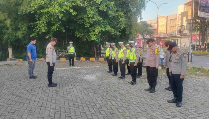 Cikarang Timur Gelar Car Free Day, Personel Gabungan Siaga Berikan Pelayanan