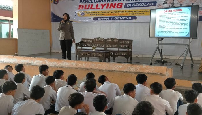 Cegah Bullying dan Narkoba Sejak Dini, Polisi Ngawi Edukasi 920 Pelajar SMPN 1 Geneng