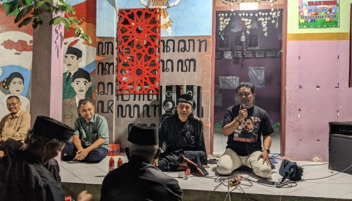 Relawan Bolone Mase Ngawi Gaungkan Persatuan dan Budaya Santun Bermedia Sosial