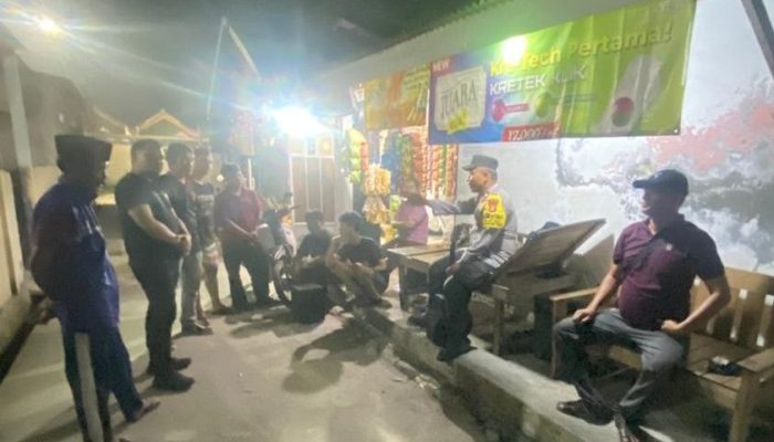 Ganggu Kenyamanan Warga, Polsek Cikarang Timur Bubarkan Kerumunan Pemuda di Desa Jatibaru
