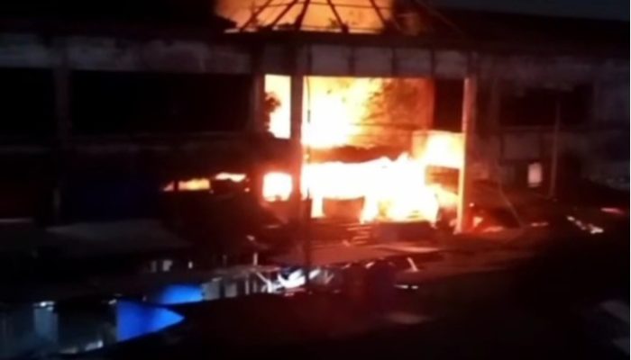 Pasar Baru Cikarang (Ex Ramayana) Kembali Dilalap Si Jago Merah.