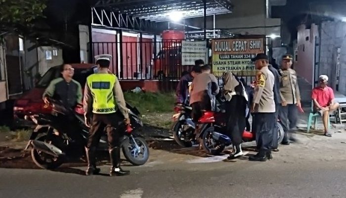 Tekan Kriminalitas Malam Hari, Polsek Cikarang Timur Gelar Operasi Kejahatan Jalanan di Citarik Lama