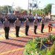 78 Personel Polres Ngawi Naik Pangkat, Sujud Syukur di Tengah Guyuran Air.