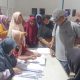 Kepala Desa Jatireja Kawal Langsung Penyaluran Bantuan Beras Bapanas Pastikan Tepat Sasaran.