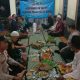 Jelang Pilkades, Polsek Cikarang Timur Imbau Warga Tetap Rukun Meski Beda Pilihan Dalam Giat ‘Jaga Bekasi On The Spot’ di Jatibaru.