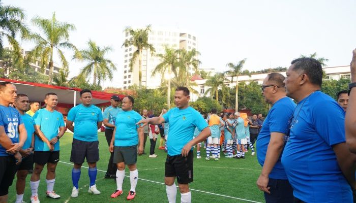 Kodam III/Siliwangi dan Polda Jabar Pererat Sinergitas Bersama Persib Legend melalui Mini Soccer dan Nobar Piala Dunia 2026