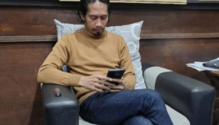 Jaksa dan Polri Bugil di Tengah Jalan