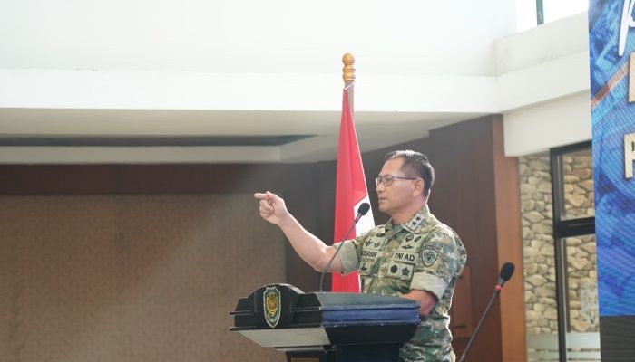 Pangdam III/Siliwangi Lepas 236 Calon Taruna Akademi TNI TA 2026 dari Bandung
