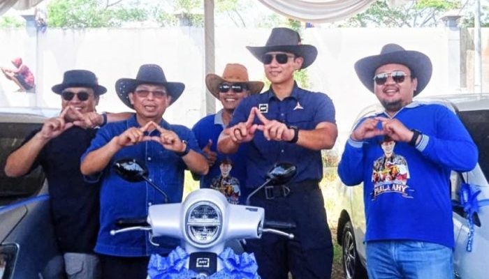 Ribuan Warga Padati Stadion, Karapan Sapi Piala AHY Jadi Pesta Budaya yang Menggugah Semangat Madura