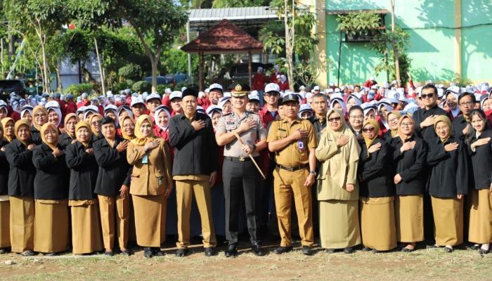 Kapolres Magetan Goes to School, Ingatkan Pelajar Bahaya Berkendara di Bawah Umur dan Bijak Bermedia Sosial