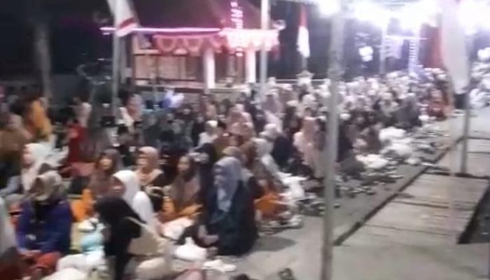 Gebyar Pengajian Umum Maulid Nabi dan HUT RI ke-81 di Desa Ngetal Berlangsung Meriah