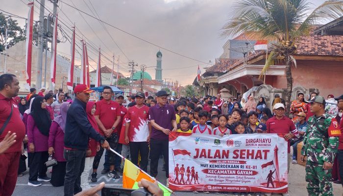 Ribuan Warga Tumpah Ruah Ikuti JJS Kecamatan Gayam, Suasana Semarak hingga Perebutan Doorprize