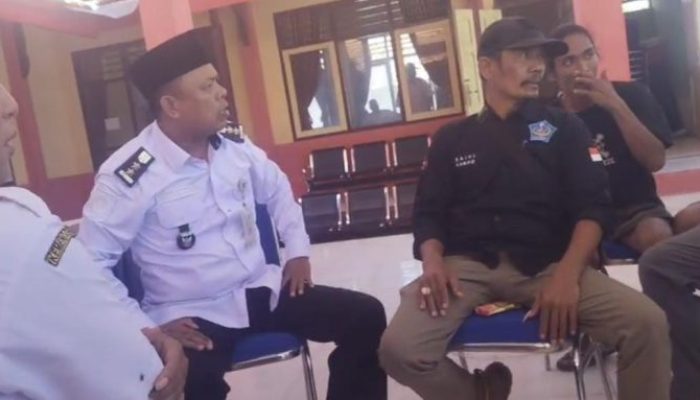 Adu Mulut di Kantor Camat Sapeken, Aktivis Nyaris Dianiaya Gegara Soroti Batu Karang untuk Reklamasi