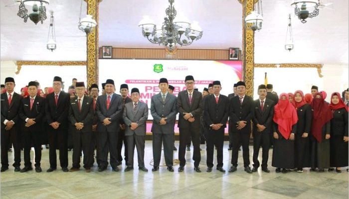 51 ASN Dilantik di Pendopo Keraton Sumenep, Masyarakat Berharap Bukan Sekadar Seremonial