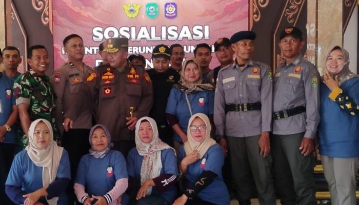 Satpol PP Trenggalek Gencarkan Pemberantasan Rokok Ilegal, Gelar Sosialisasi di Desa Suruh