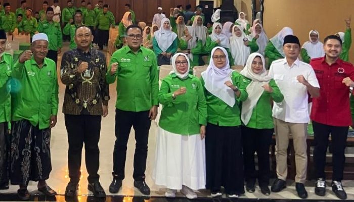 Hadiri Pengukuhan Pengurus DPC PKB Ngawi, Ketua DPC Gerindra Berikan Ucapan Selamat