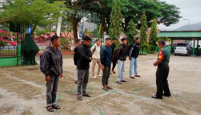 Koramil 07 Ngadirojo Berangkatkan 14 Calon Prajurit Bintara dan Tamtama TNI AD Menuju Validasi di Ajenrem Madiun