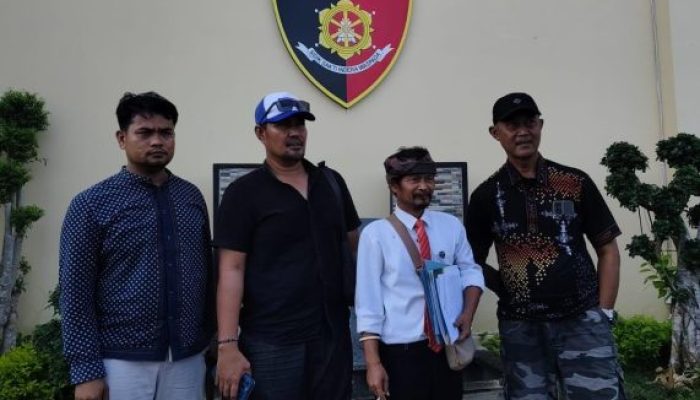 Kurniadi, S.H Dampingi H. Abd Kadir Diperiksa, Sekaligus Serahkan Dua Laporan Baru ke Polresta Sumenep