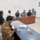 Koramil 0801/10 Punung Kawal Pengambilan dan Pelipatan Surat Suara Pilkades Desa Sooka